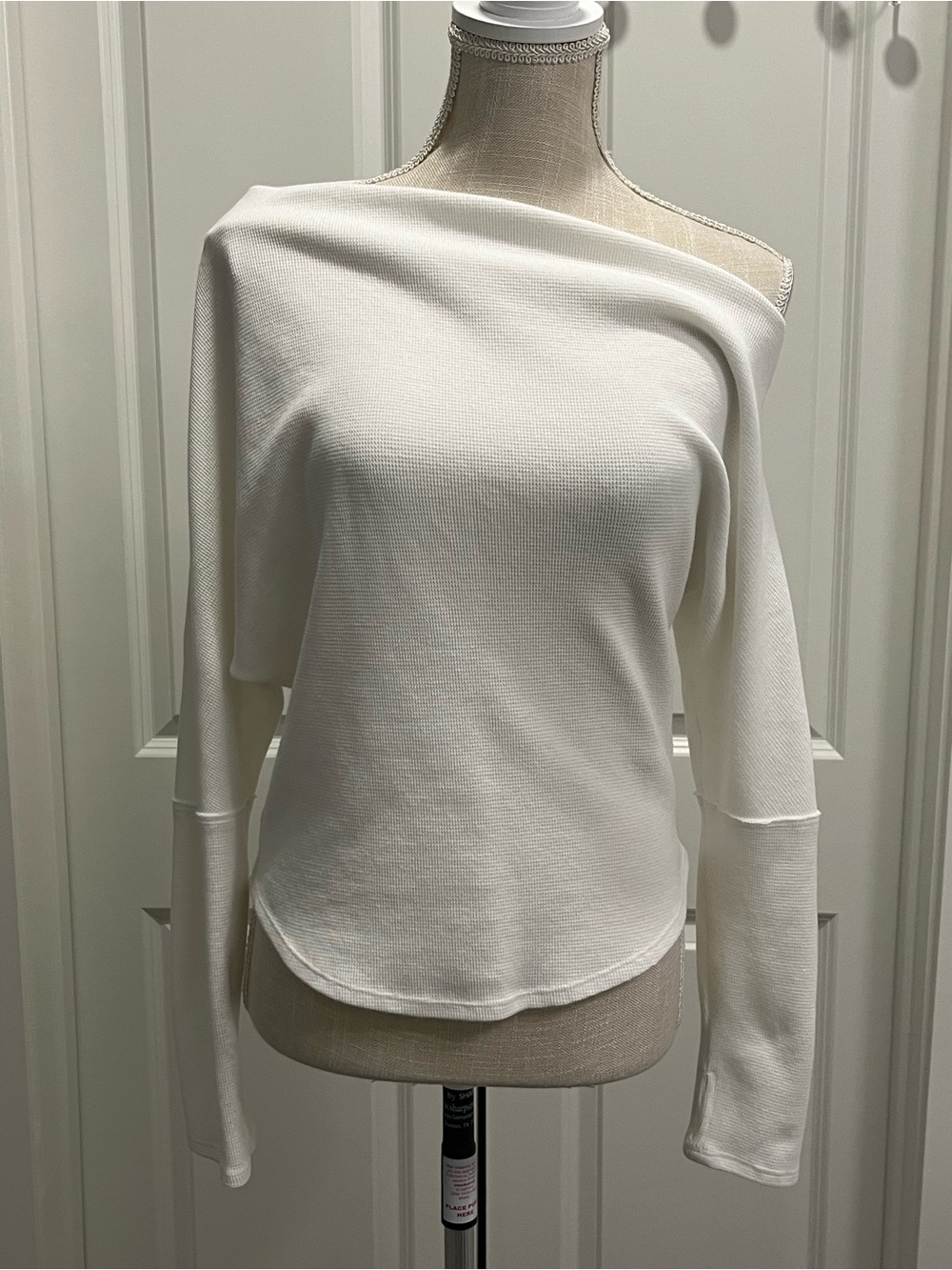 We The Free Medium Off Shoulder Cotton Blend Top White Coastal Casual Athleisure